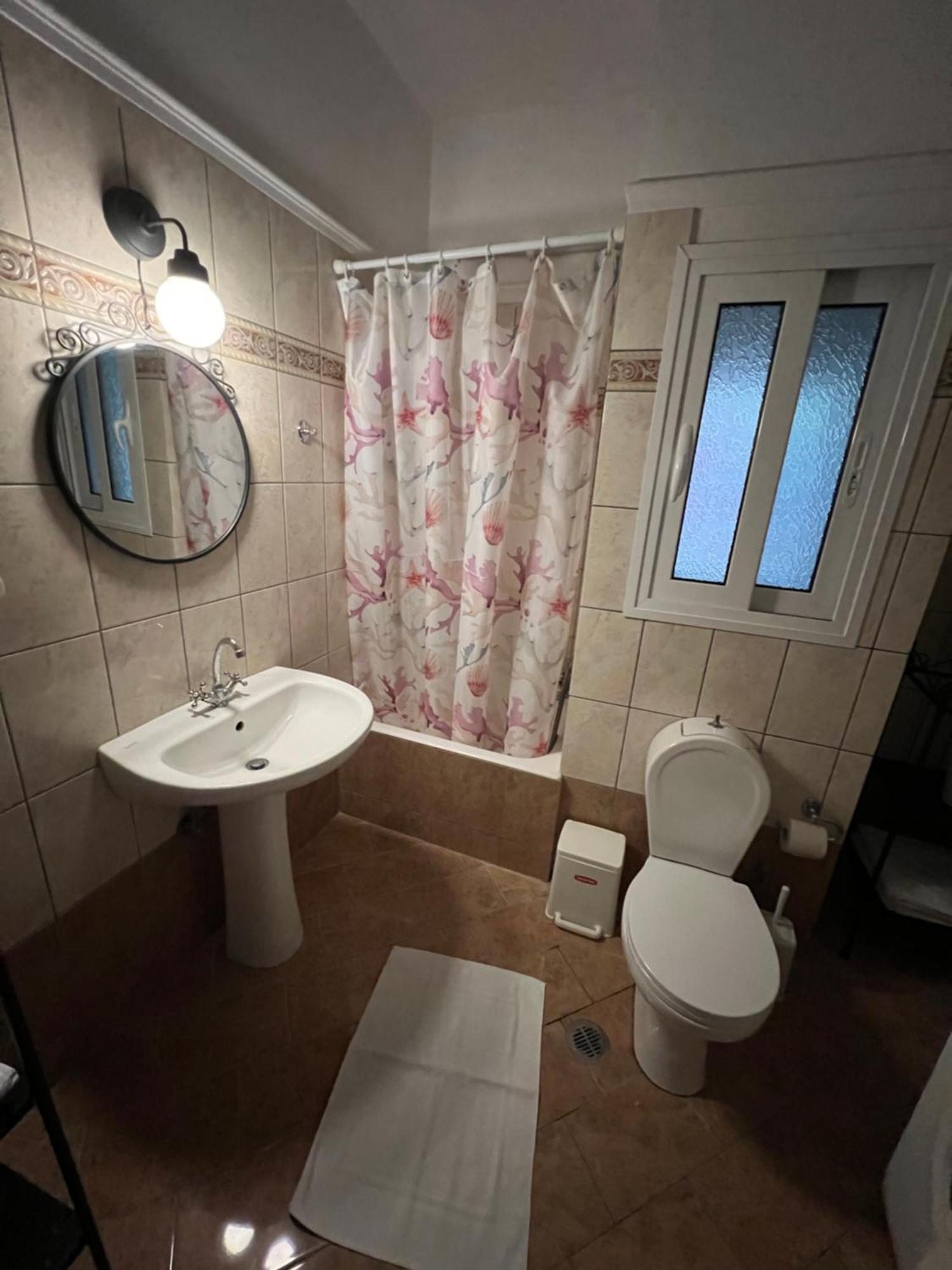 Niki Apartment 80 M2 In Gribovo Nafpaktos Buitenkant foto