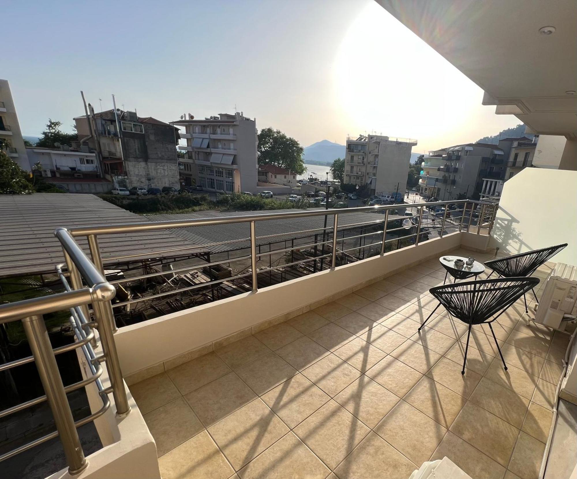 Niki Apartment 80 M2 In Gribovo Nafpaktos Buitenkant foto
